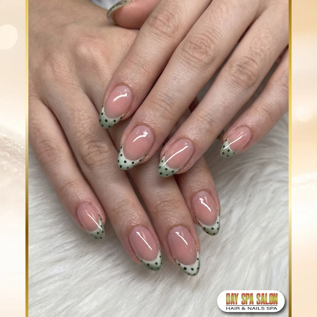 Fake nails